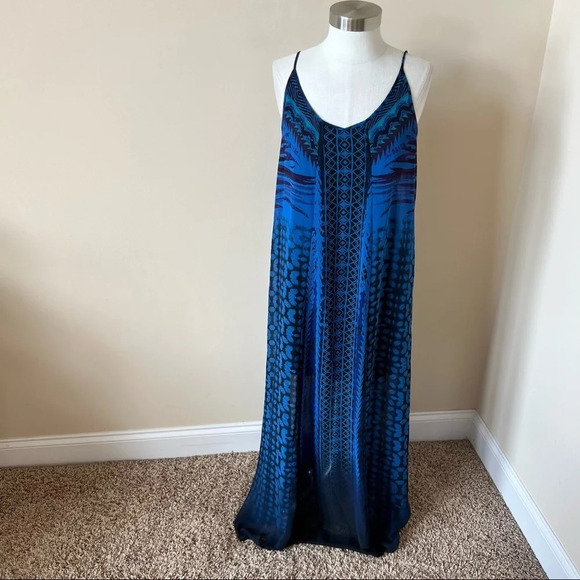 Express patterned strappy blue patterned maxi dress 5448 - Picture 2 of 11